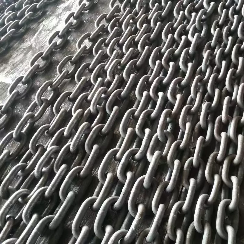 Qual é a diferença entre corrente Stud e corrente Studless?